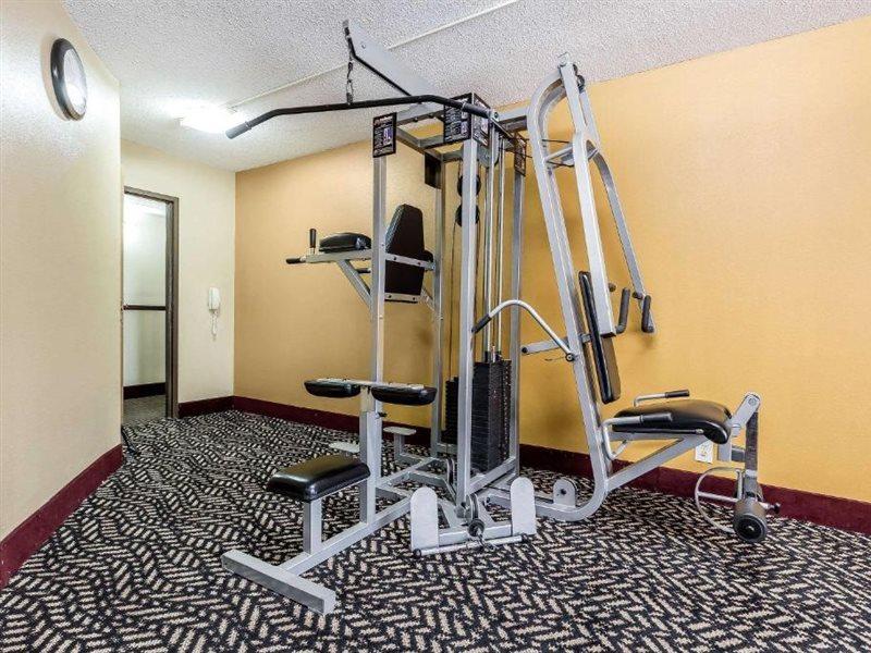 Quality Inn & Suites Bloomington University Area Εξωτερικό φωτογραφία