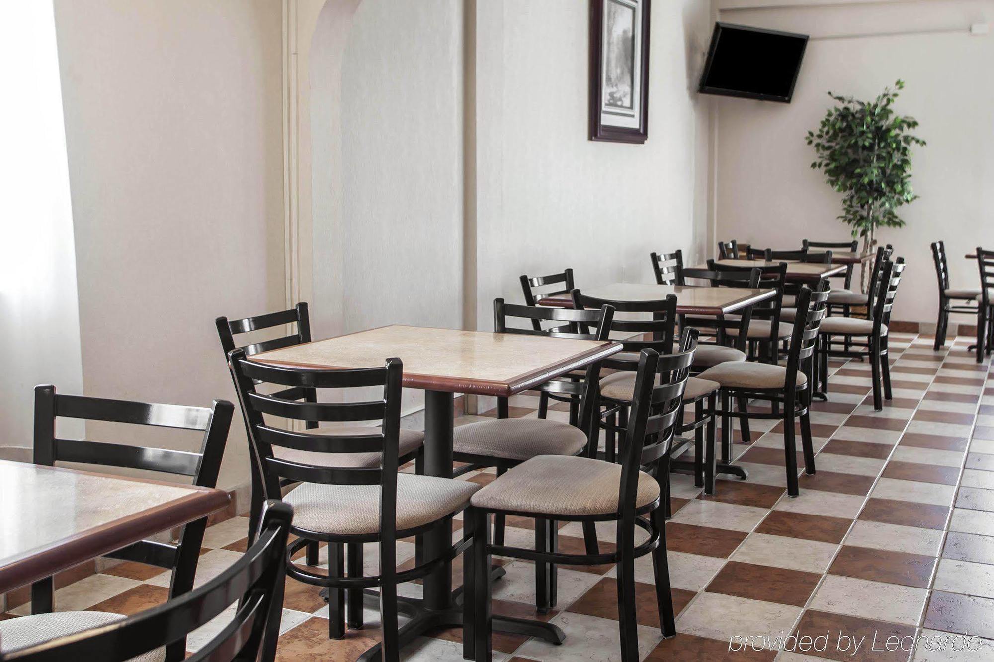 Quality Inn & Suites Bloomington University Area Εξωτερικό φωτογραφία